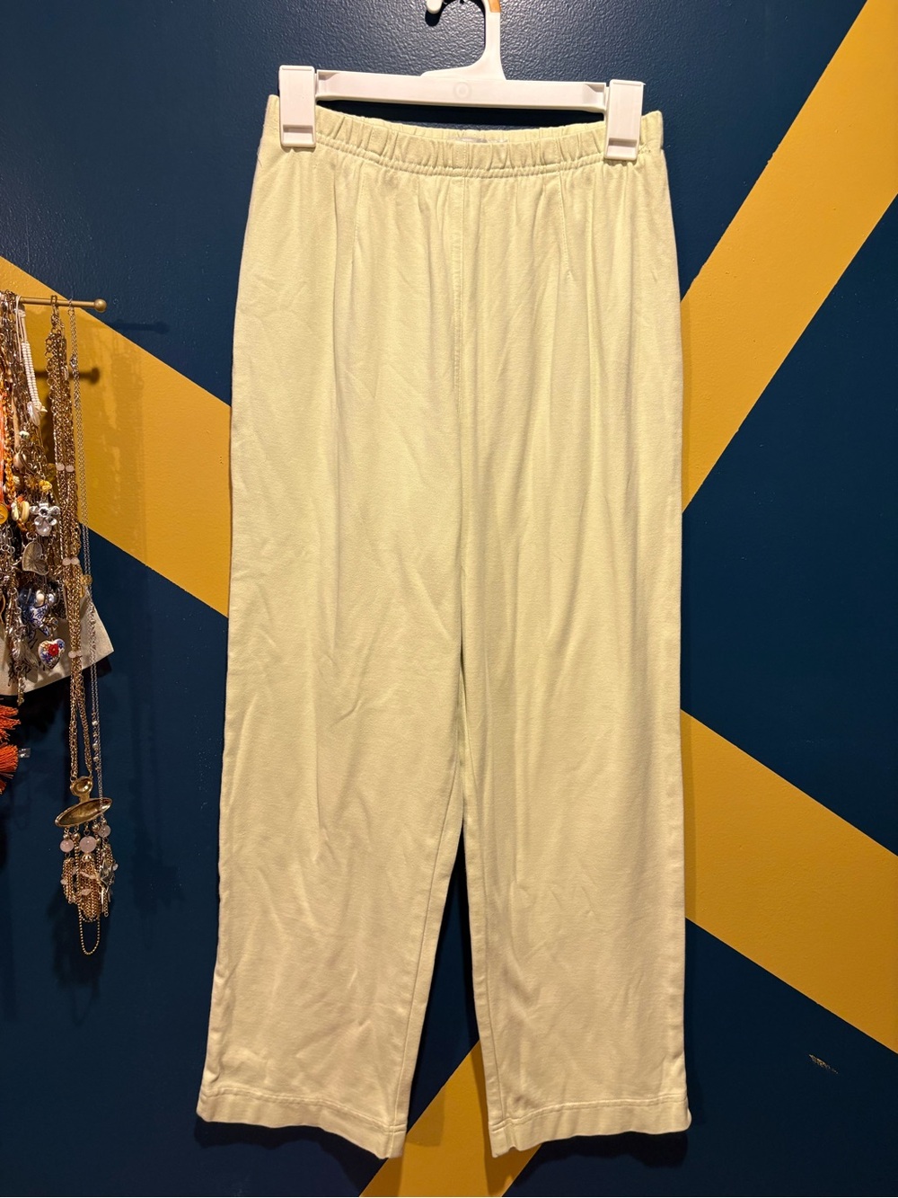 Only USA Butter Yellow Straight Leg Pull-On Lounge Pants EUC